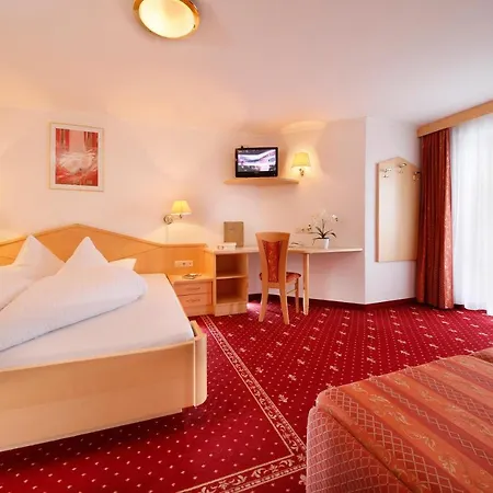 Hotel Alpenblick-3